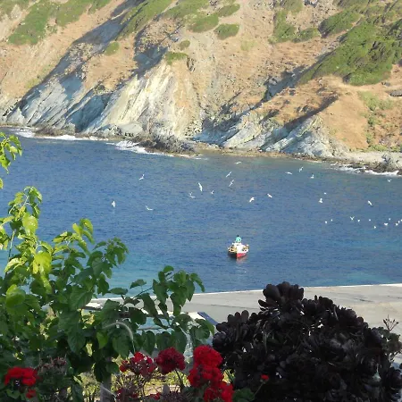 Bel Mare Affittacamere Agii Apostoli